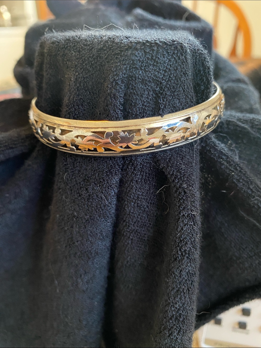 Floral Filigree Bangle Bracelet - Women Jewelry